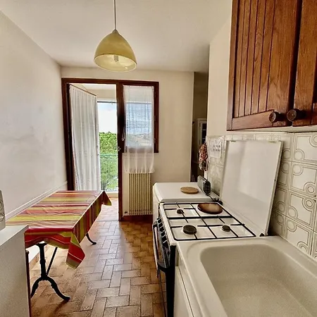 Traversant, Terrasse, Parking Privé - Fr-1-816-39 * Le Lavandou